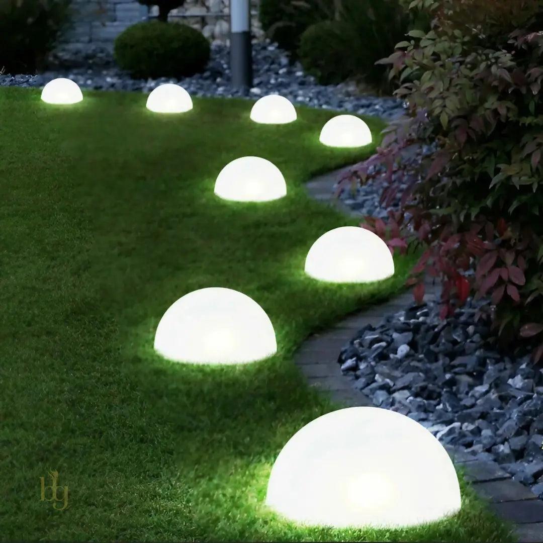 Luminária Solar de Jardim LED LuminaStar - Iluminação Decorativa 5 em 1 para Áreas Externas