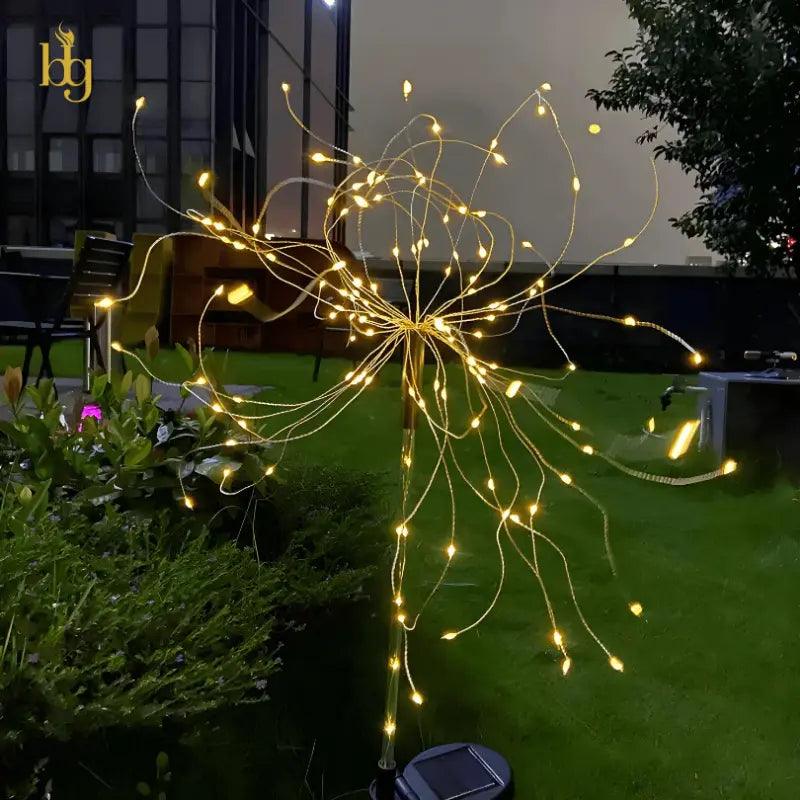 Luminária Solar para Jardim Fogos de Artifício Bigstock