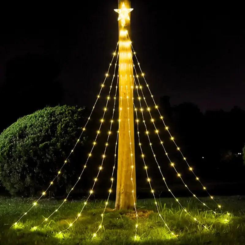 Luzes de Natal LED em Cascata com Estrela Bigstock