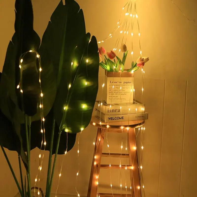 Luzes de Natal LED em Cascata com Estrela Bigstock