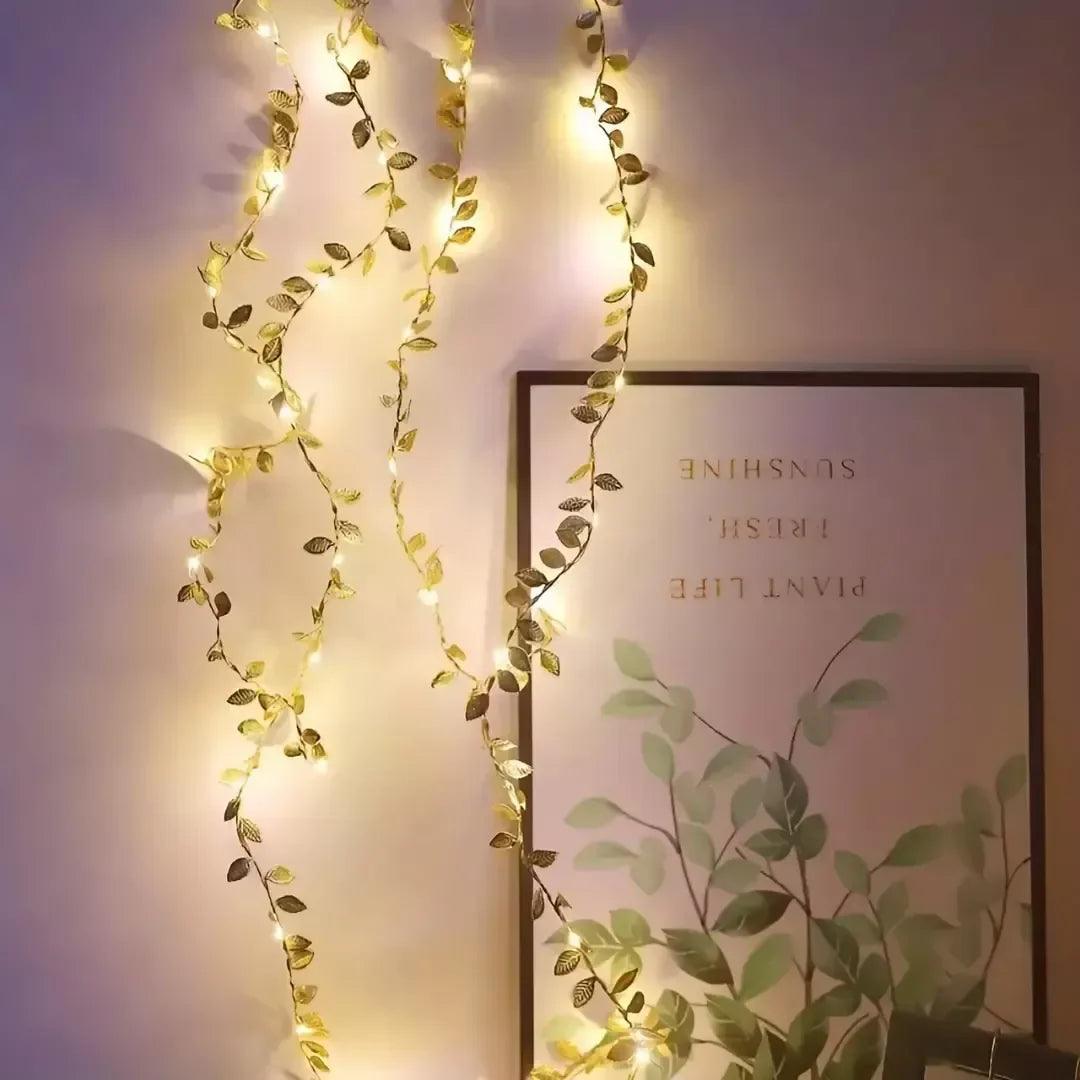 Planta Artificial Folhas de Ouro com Luz de Led para Decoração Bigstock